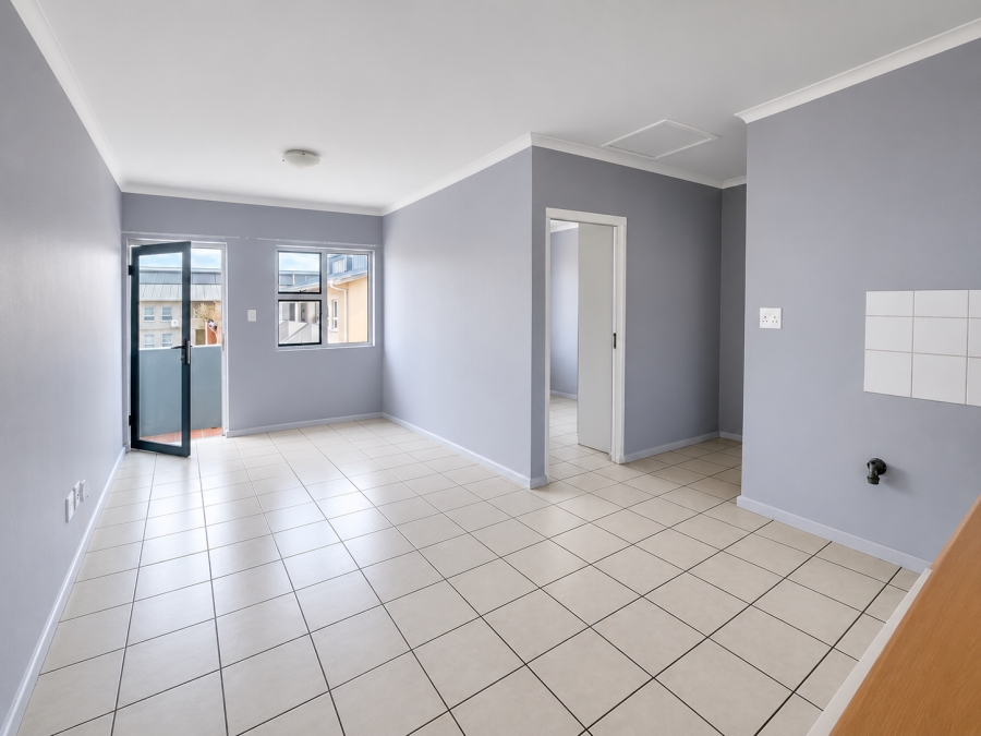 To Let 1 Bedroom Property for Rent in Maitland Western Cape